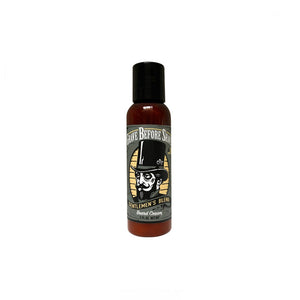 Crema para Barba Grave Before Shave Acabado Mate Sin Brillo Aroma Bourbon y Madera 2 oz